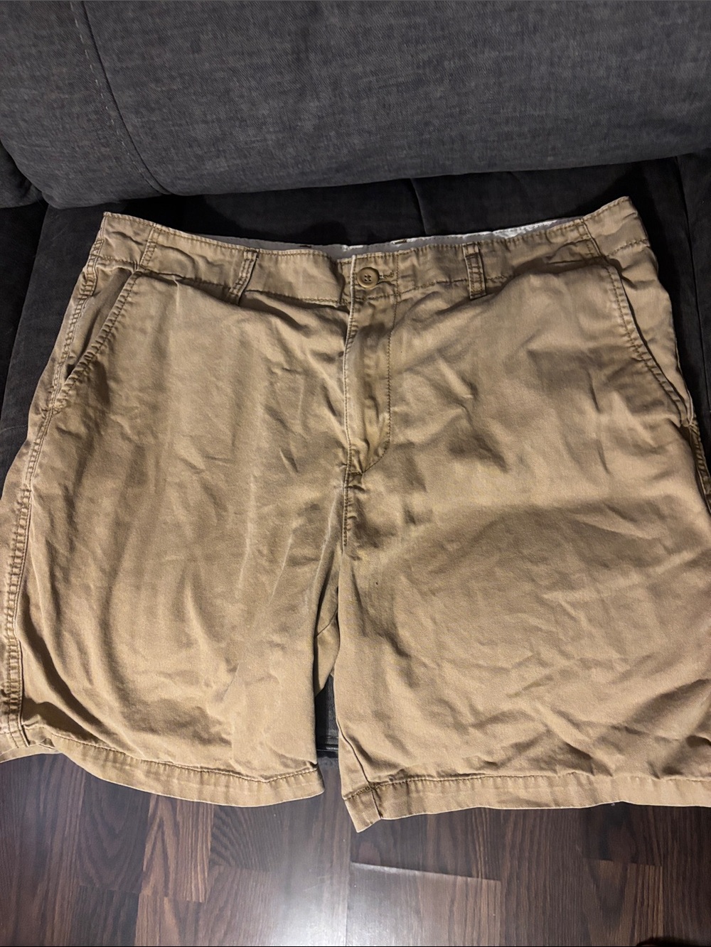 Old Navy Men's Tan Flat Front Cotton Shorts